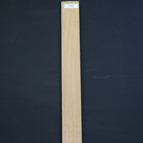 Qld Maple Neck Blanks NB-QM-05 920 x 75 x 25mm